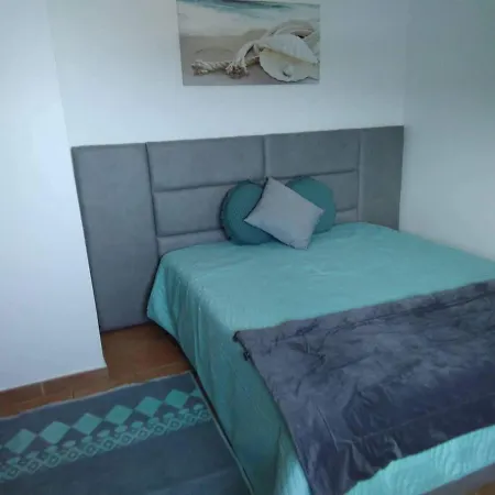 Lilly House Nyaraló