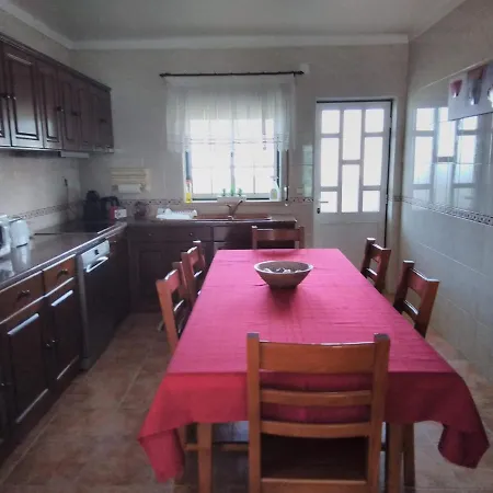 Nyaraló Lilly House